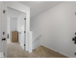 1061 Cy Becker Rd Nw, Edmonton, AB T5Y4B7 Photo 26
