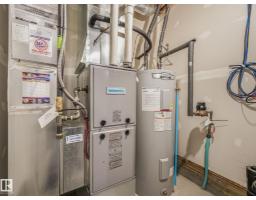 1061 Cy Becker Rd Nw, Edmonton, AB T5Y4B7 Photo 42