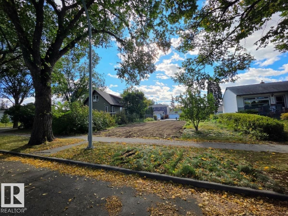 Photo of 7615 89 AV NW, Edmonton