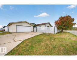 825 Grandin Dr, Morinville, AB T8R1C7 Photo 35