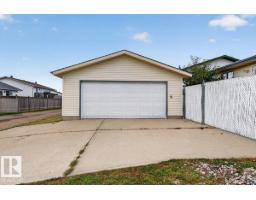 825 Grandin Dr, Morinville, AB T8R1C7 Photo 36