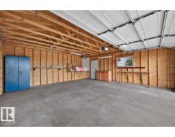825 Grandin Dr, Morinville, AB T8R1C7 Photo 38