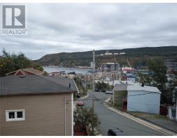 28 Barter's Hill Place thumbnail 14