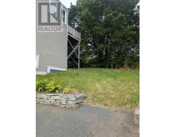 28 Barter's Hill Place thumbnail 5