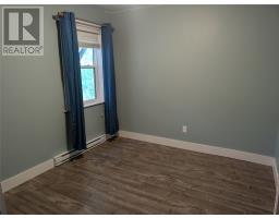 28 Barter's Hill Place thumbnail 8