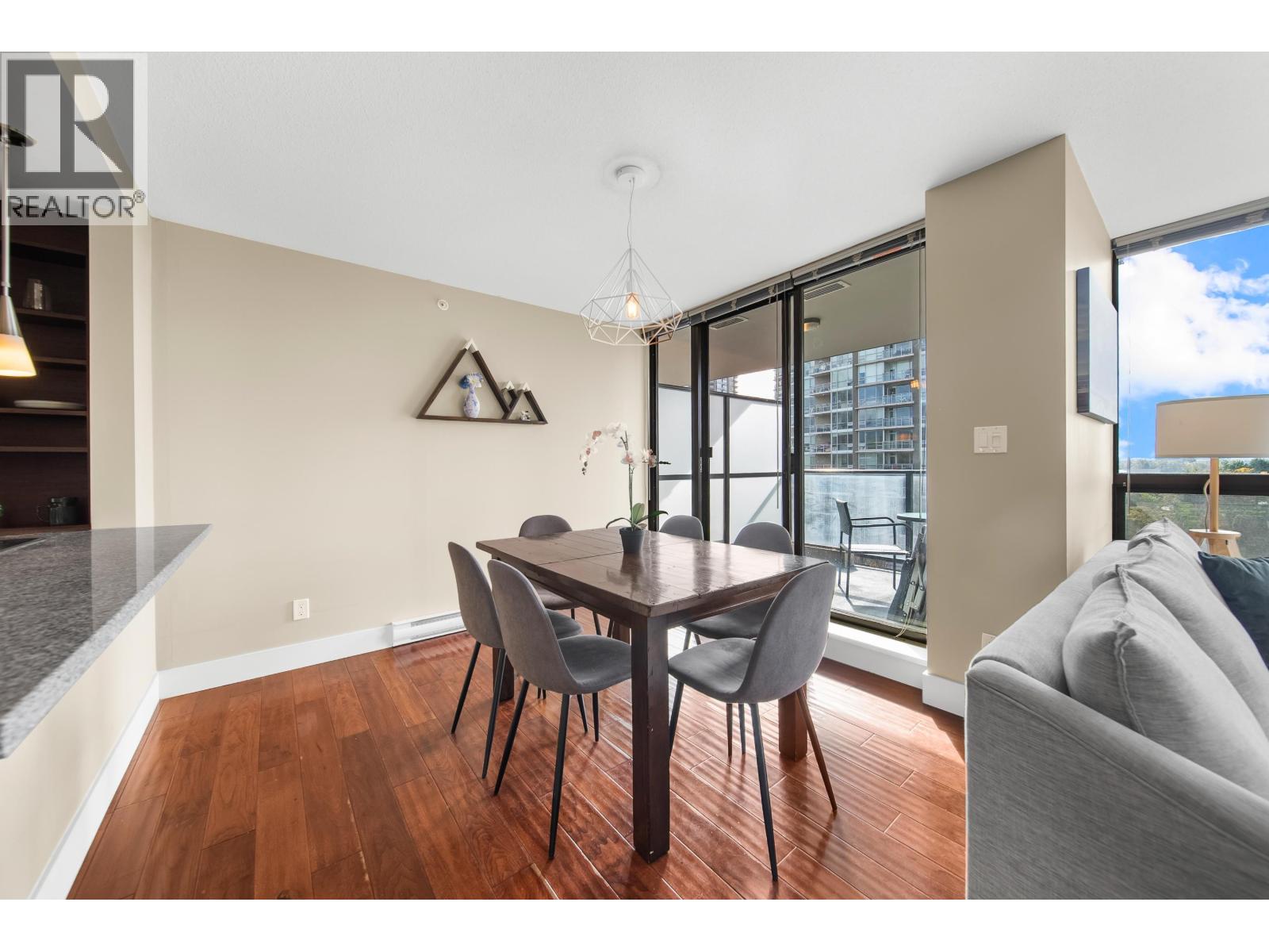 805 2959 GLEN DRIVE, Coquitlam - Image 1