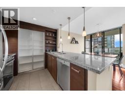 805 2959 Glen Drive, Coquitlam, BC V3B0B8 Photo 10