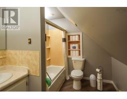 27 Riverview Drive, Bridgewater, NS B4V3A1 Photo 19