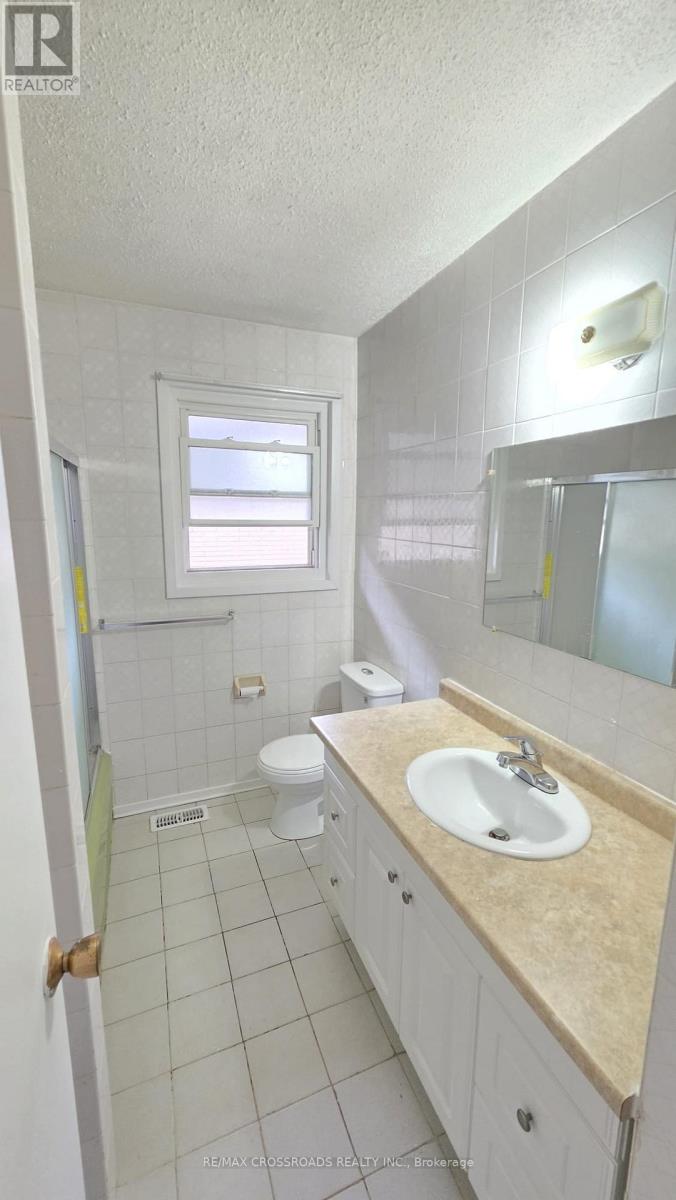 106 Kimberly Crescent — photo 12