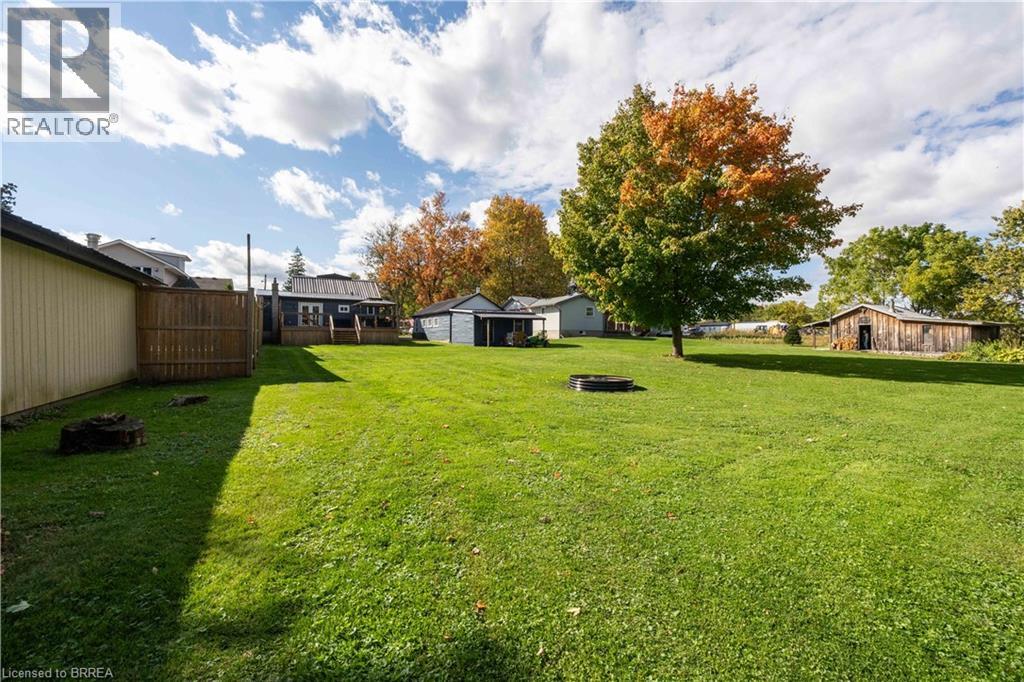54 RAILWAY Street E - Image 30