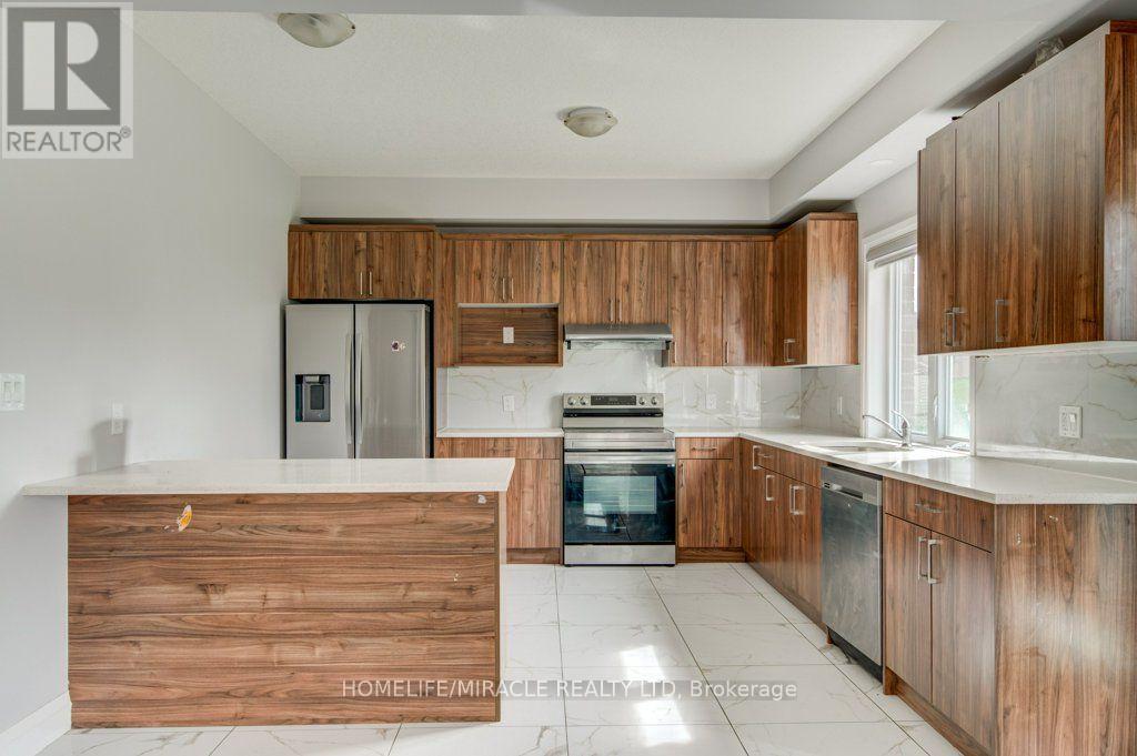 3032 Doyle Drive, London South, ON photo 23