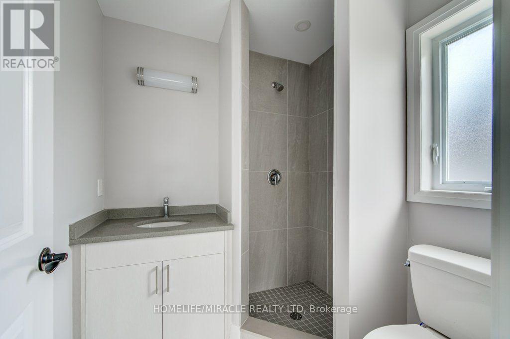 3032 Doyle Drive, London South, ON photo 45