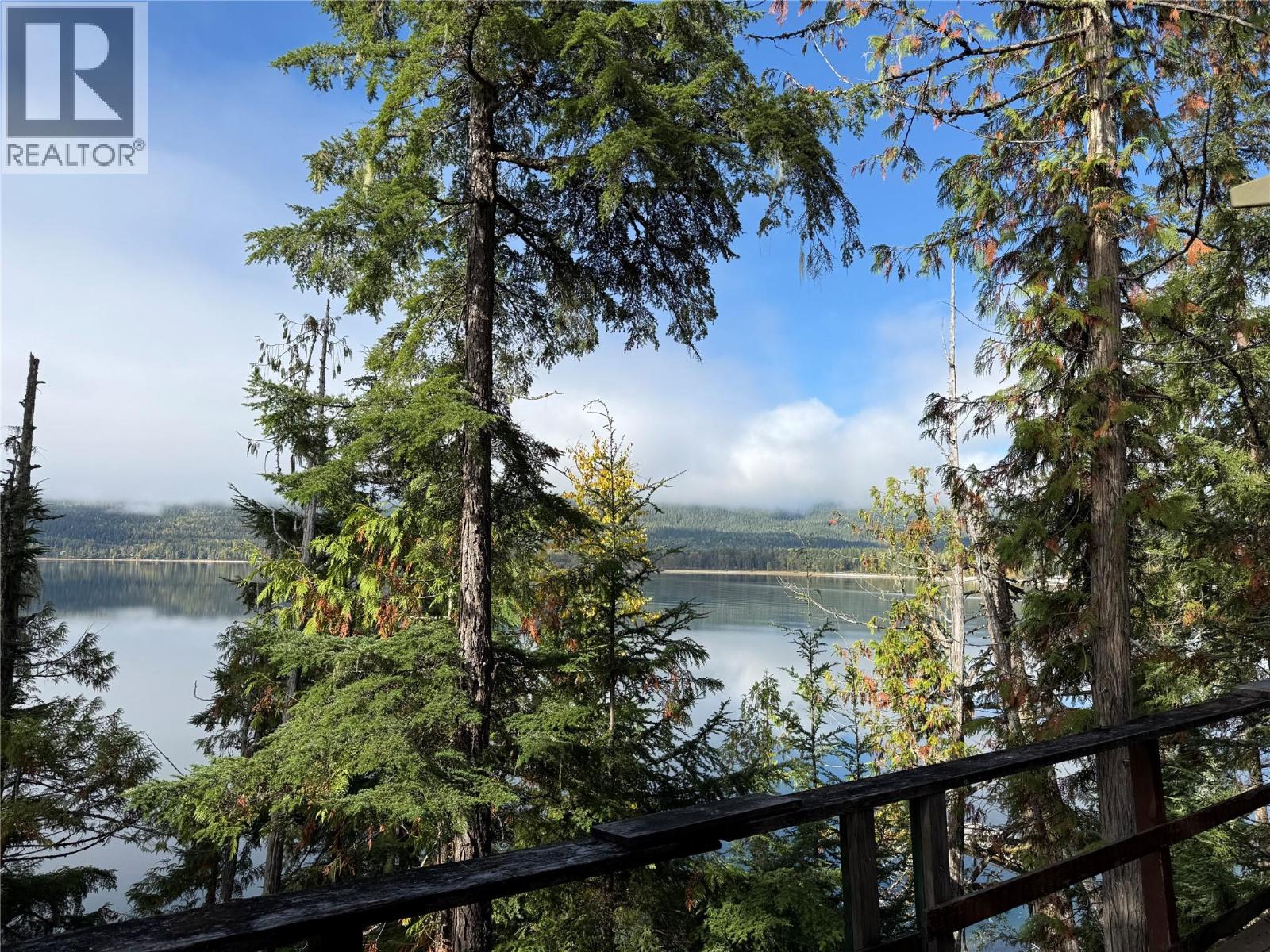 912 Bradley Road, Seymour Arm