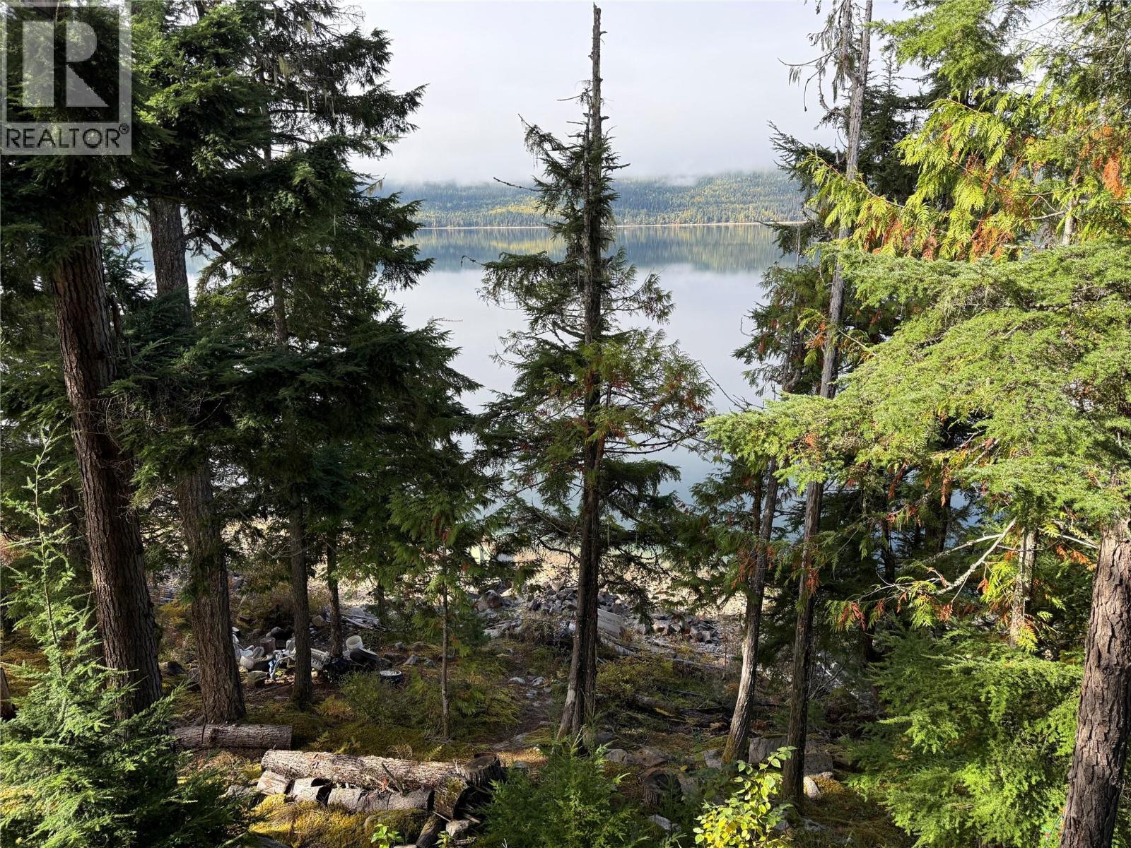912 Bradley Road, Seymour Arm