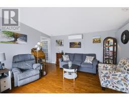 1 Rosewood Drive, Amherst, NS B4H4N8 Photo 17