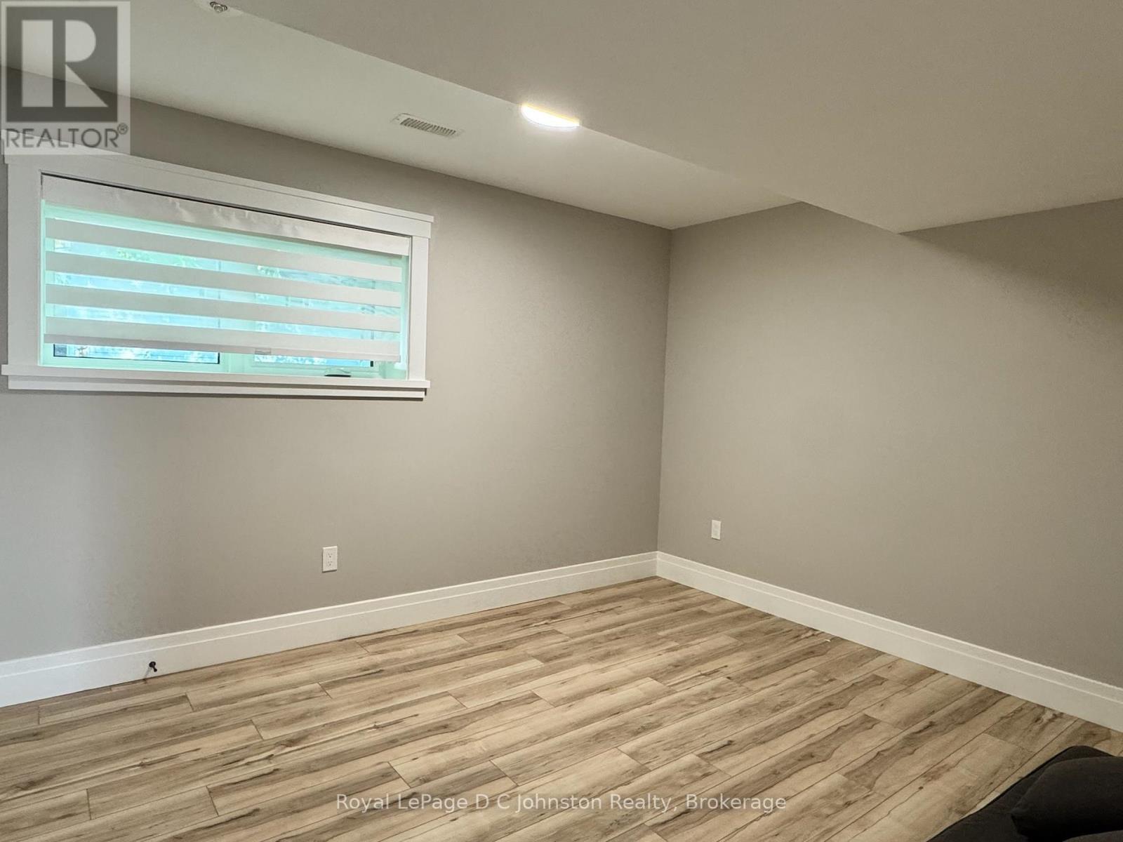 365 Spence Street — photo 10