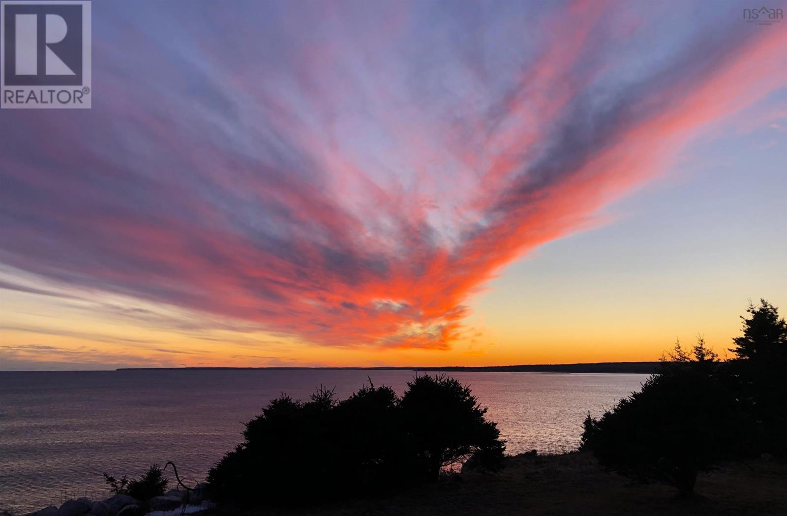 160 Pierce Point Road - 15