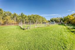 2555 Garven Road, East St Paul, MB R2E1C9 Photo 49