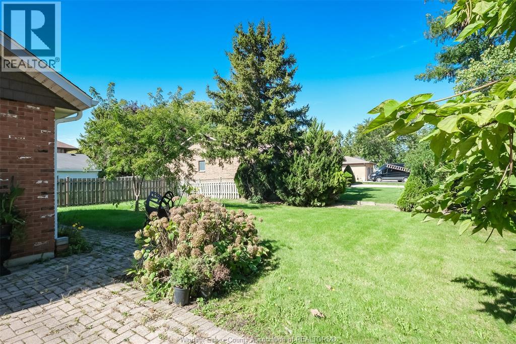 2585 BANWELL - Image 5