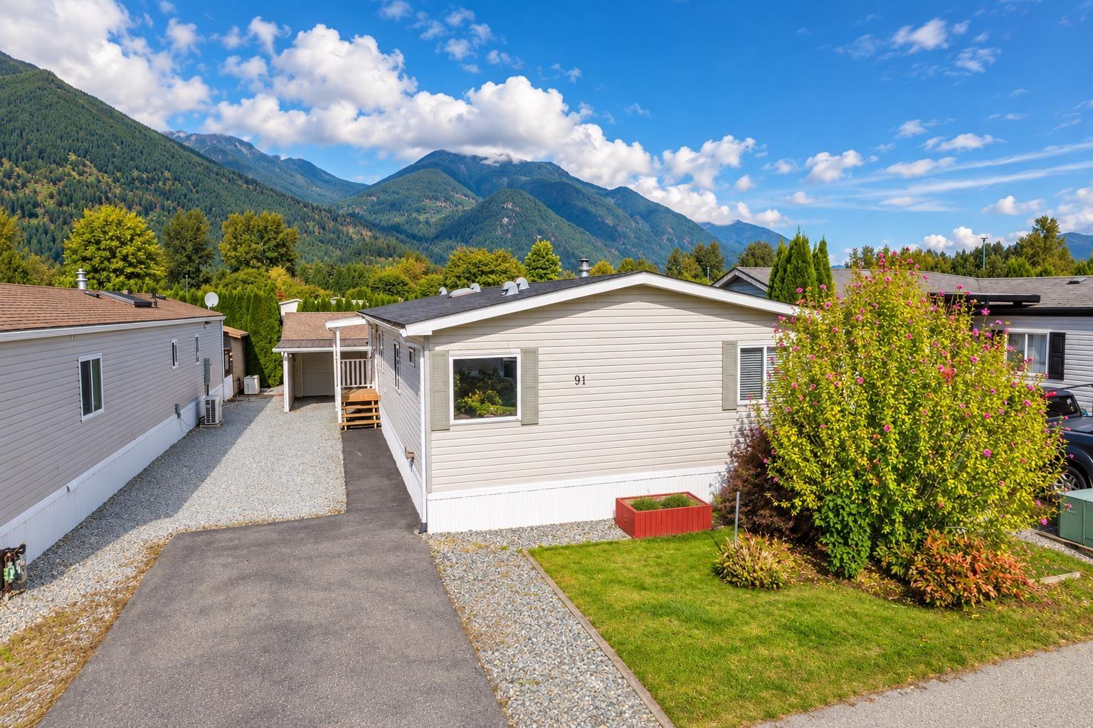 91 41168 LOUGHEED HIGHWAY, Mission