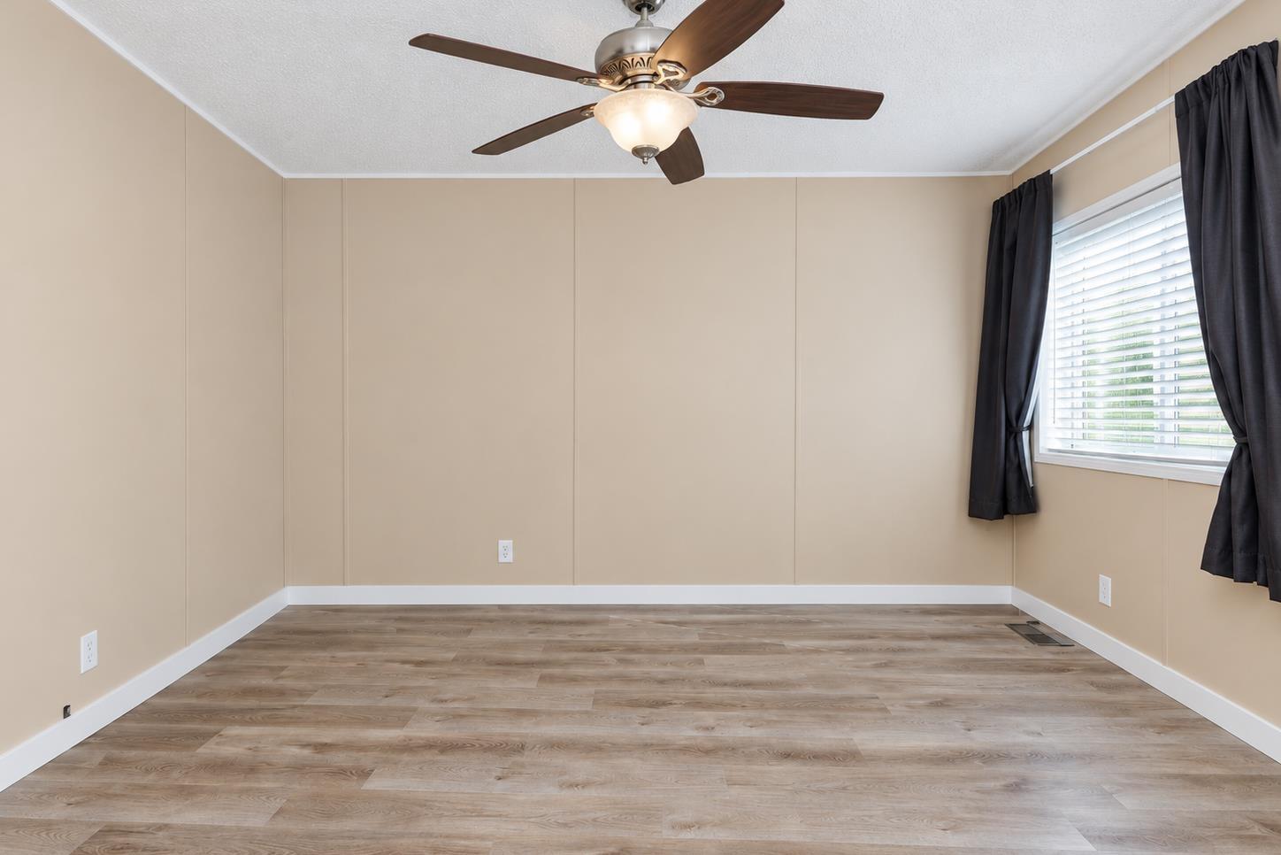 91 41168 LOUGHEED HIGHWAY, Mission