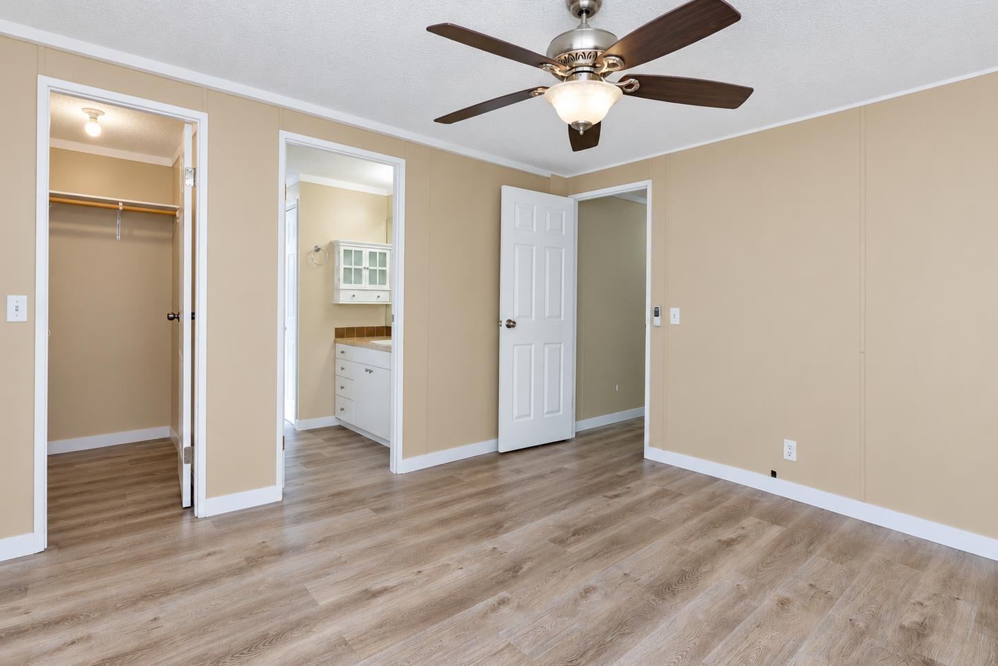 91 41168 LOUGHEED HIGHWAY, Mission