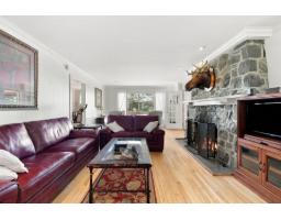 Sitting room - 388 Ch. Braulière, Montebello, QC J0V1L0 Photo 6