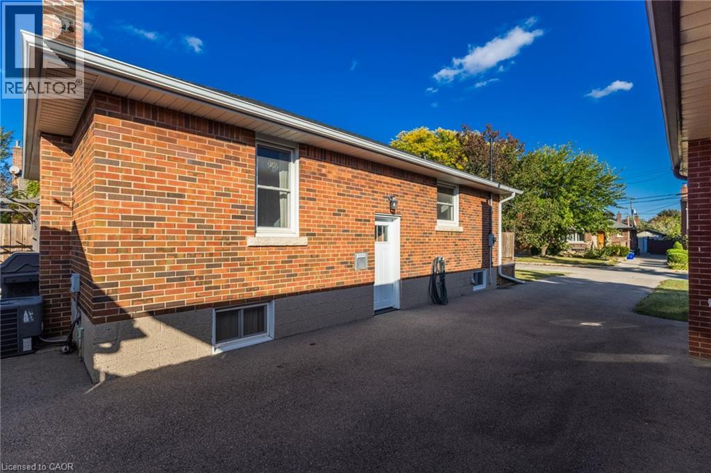 366 EAST 17TH Street - 39