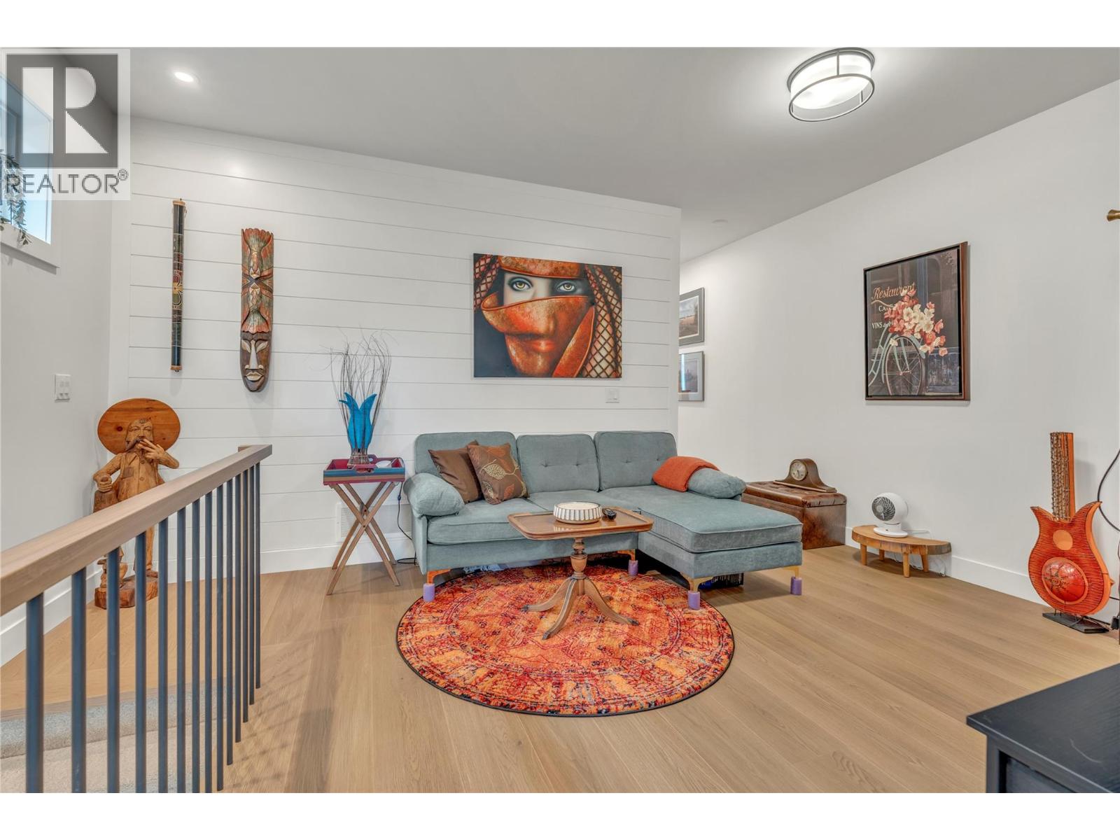 386 Chardonnay Avenue, Oliver