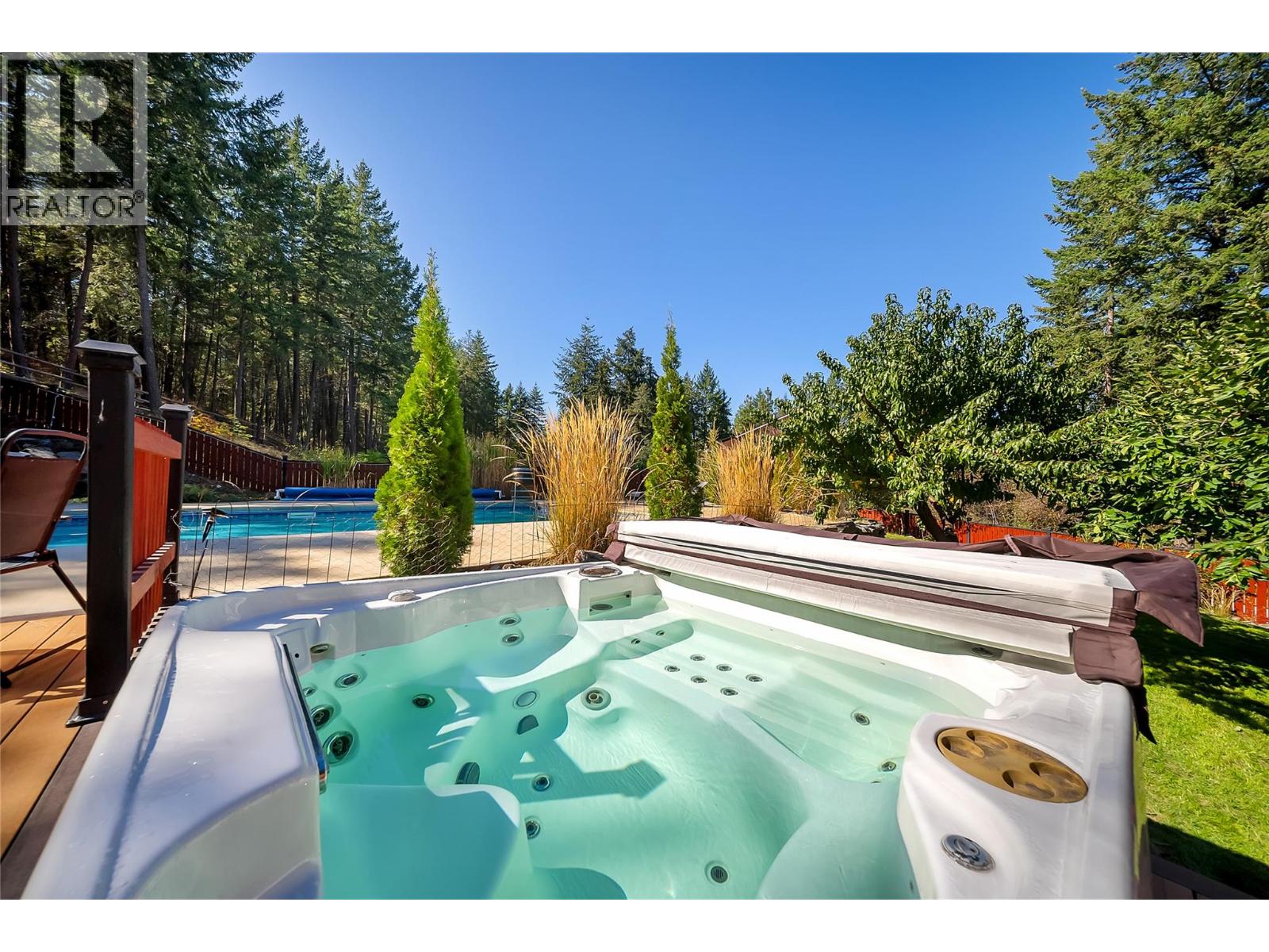 10590 Long Road, Lake Country - Image 1