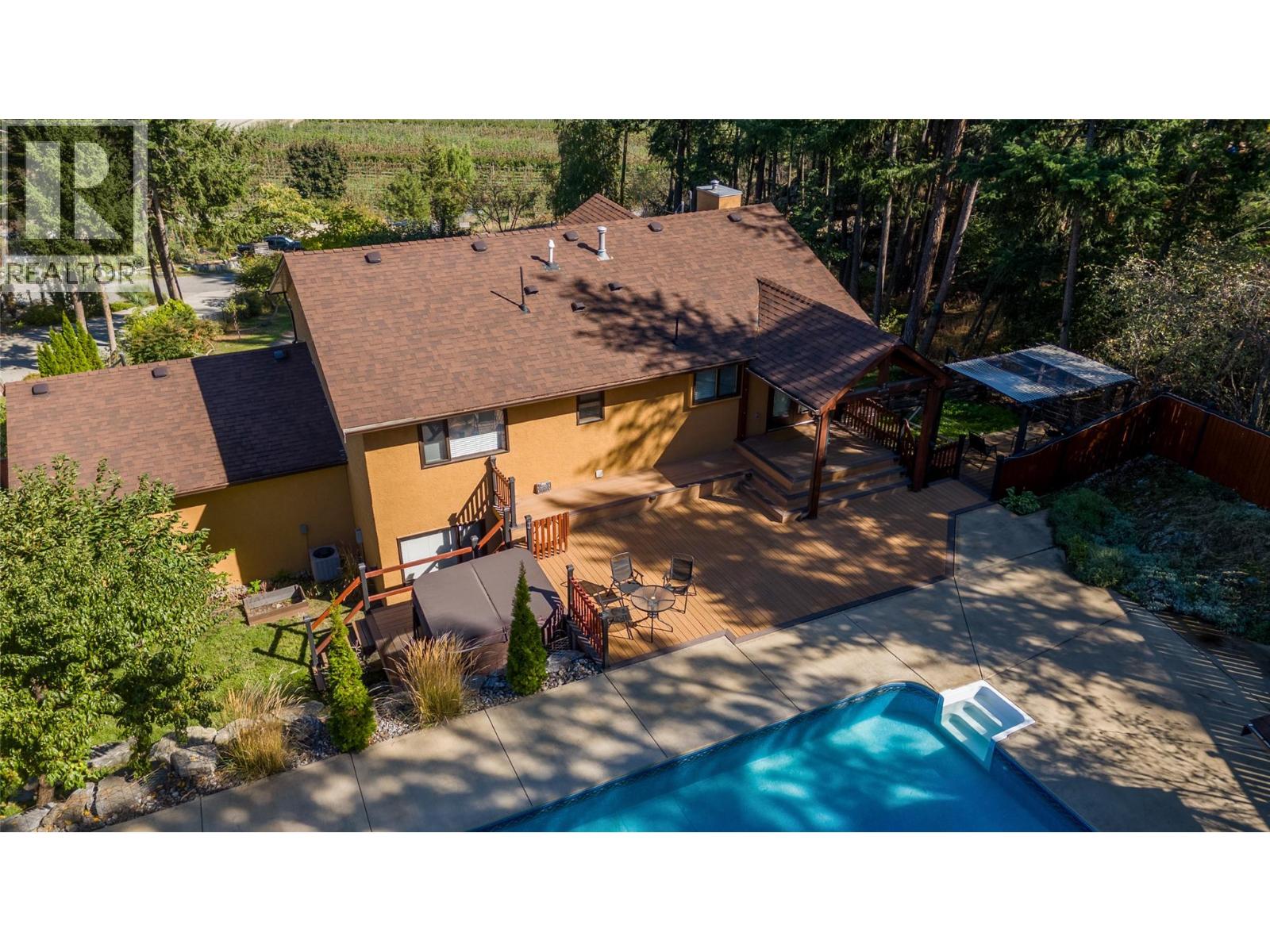 10590 Long Road, Lake Country - Image 1