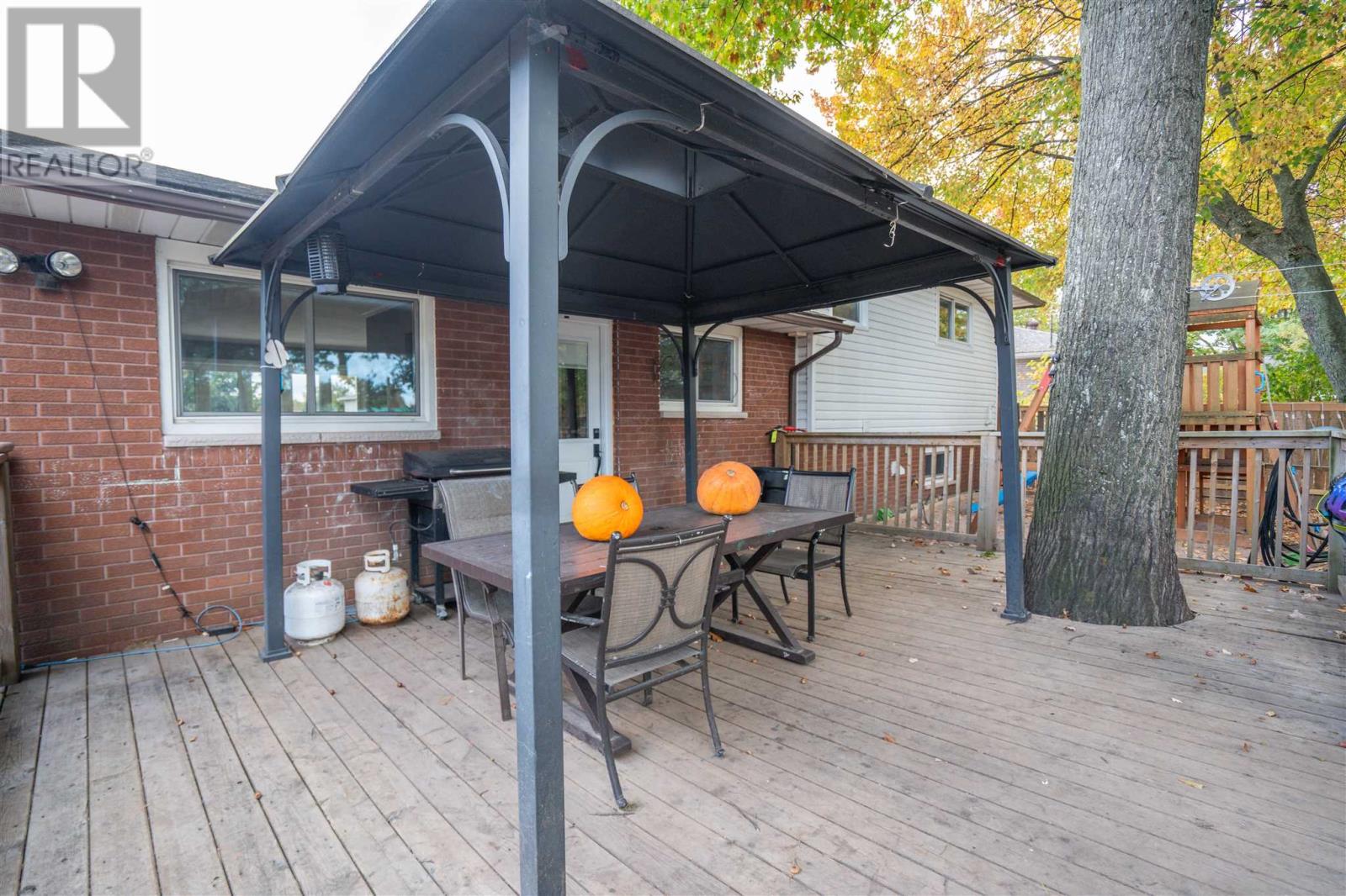 41 Peach DR - Image 24