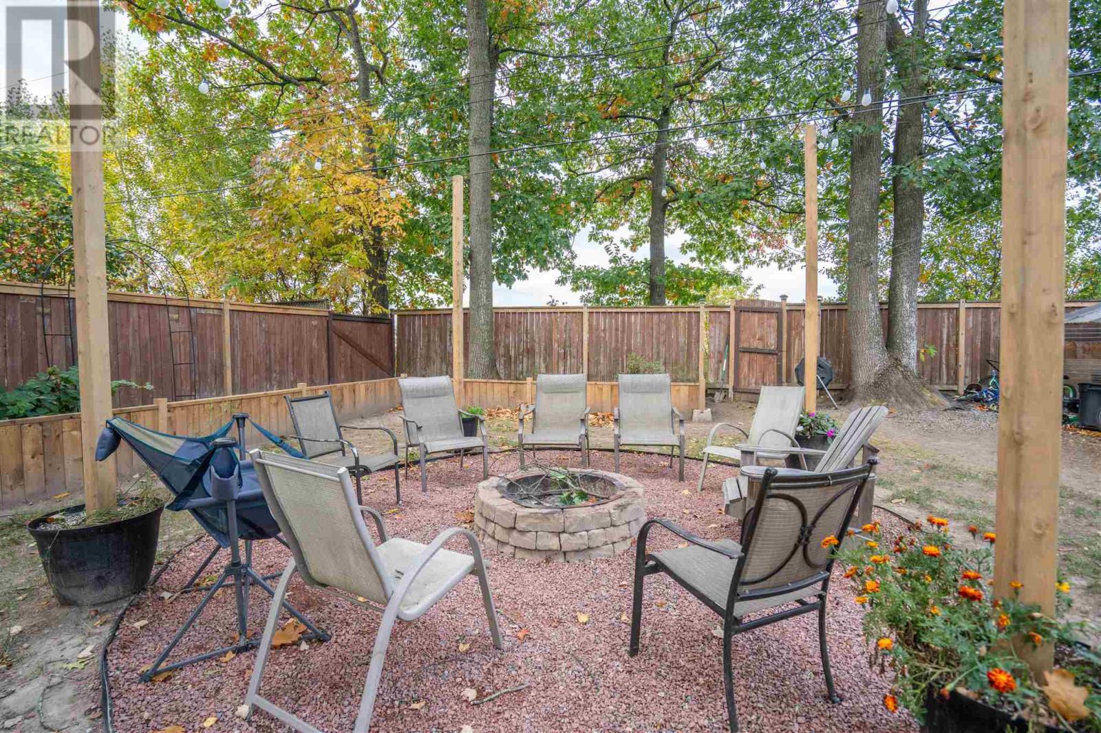 41 Peach DR - 27