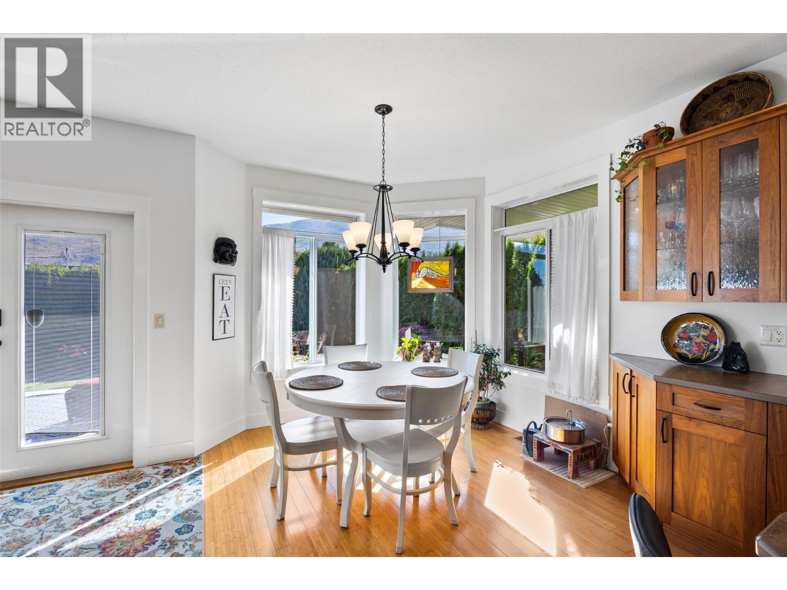 3187 Wawn Court - Image 8