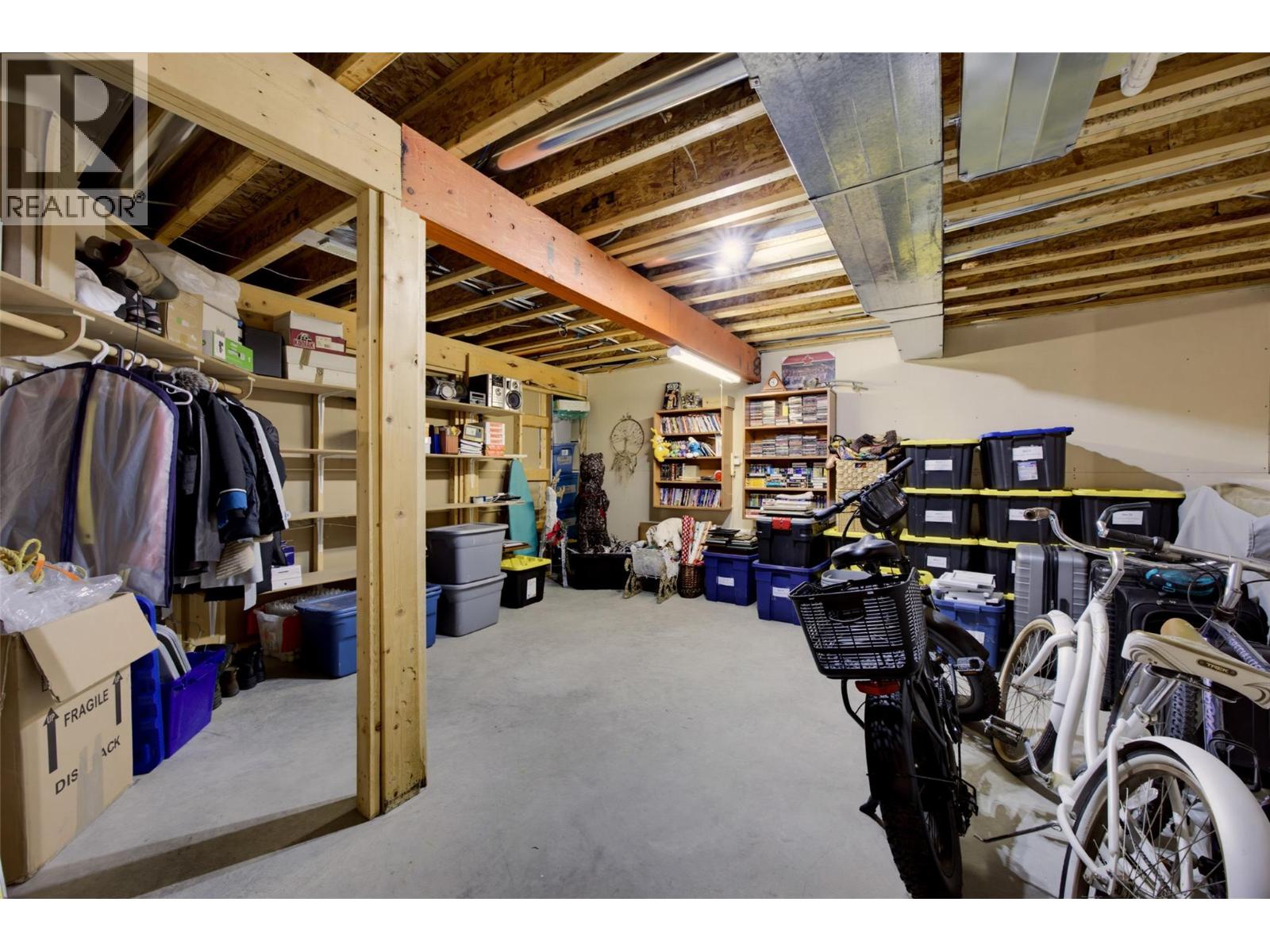 3187 Wawn Court - Image 32