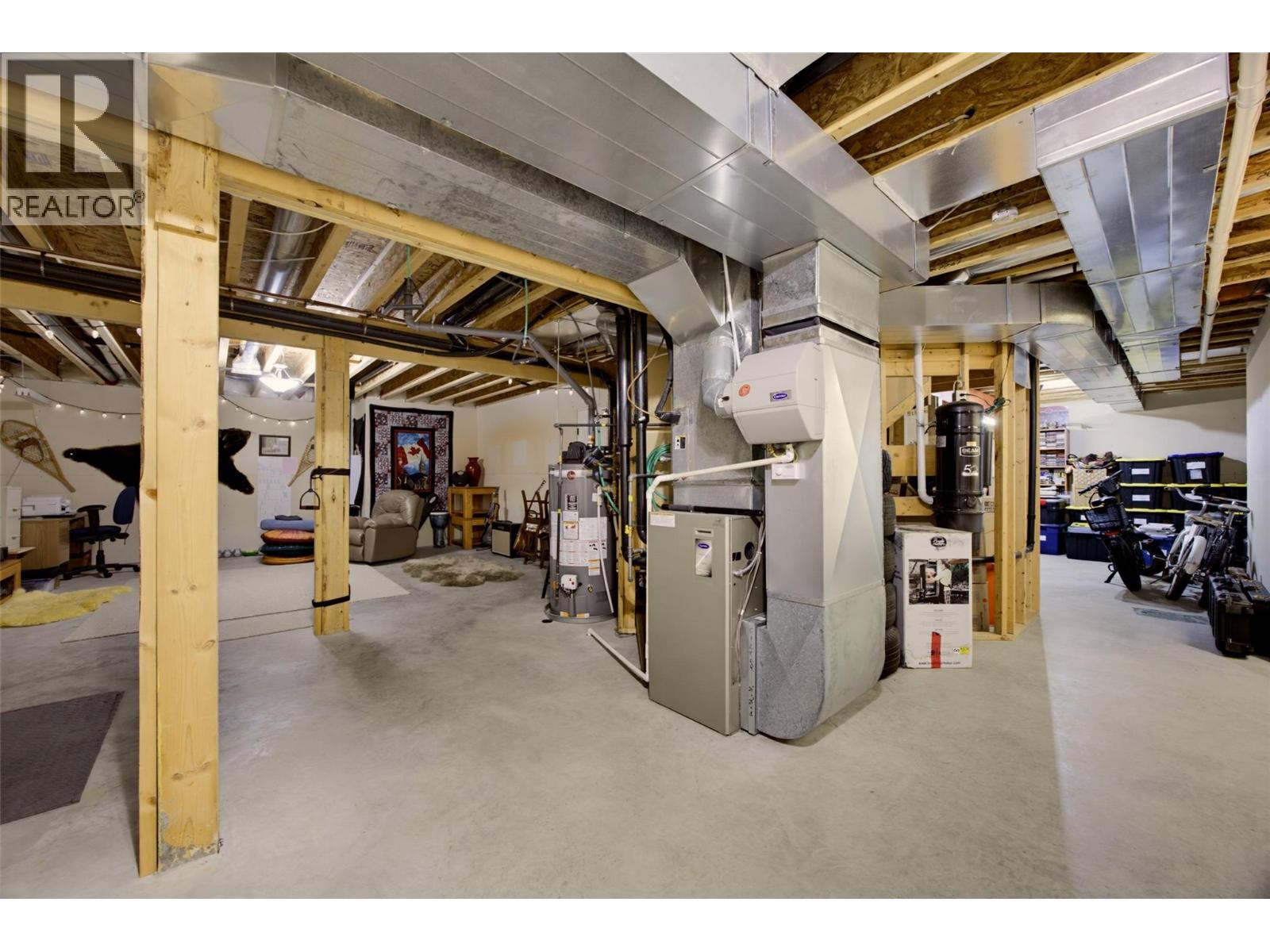 3187 Wawn Court - Image 31