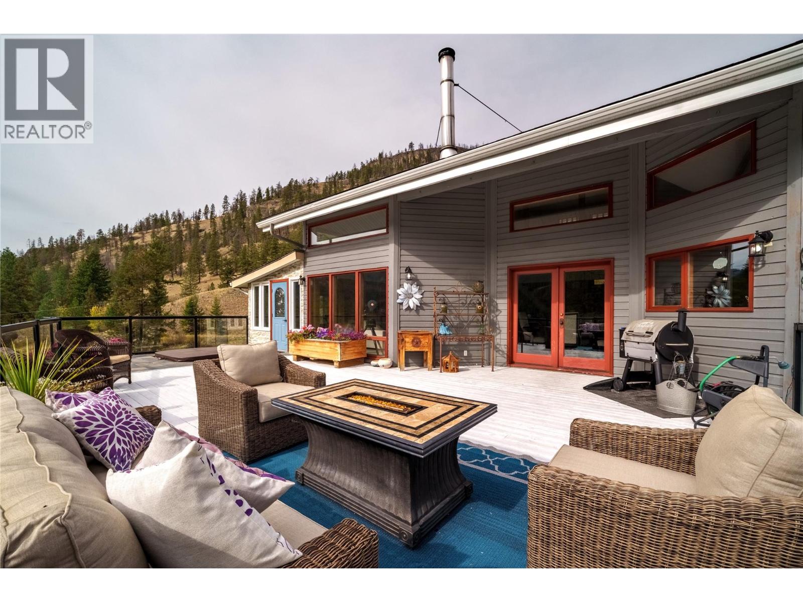 758 McMurray Road - 17