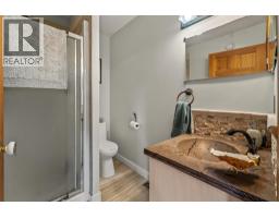 758 Mcmurray Road, Kaleden, BC V0X1N4 Photo 28