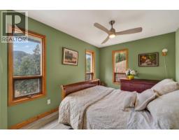 758 Mcmurray Road, Kaleden, BC V0X1N4 Photo 44