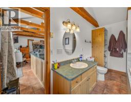 758 Mcmurray Road, Kaleden, BC V0X1N4 Photo 77