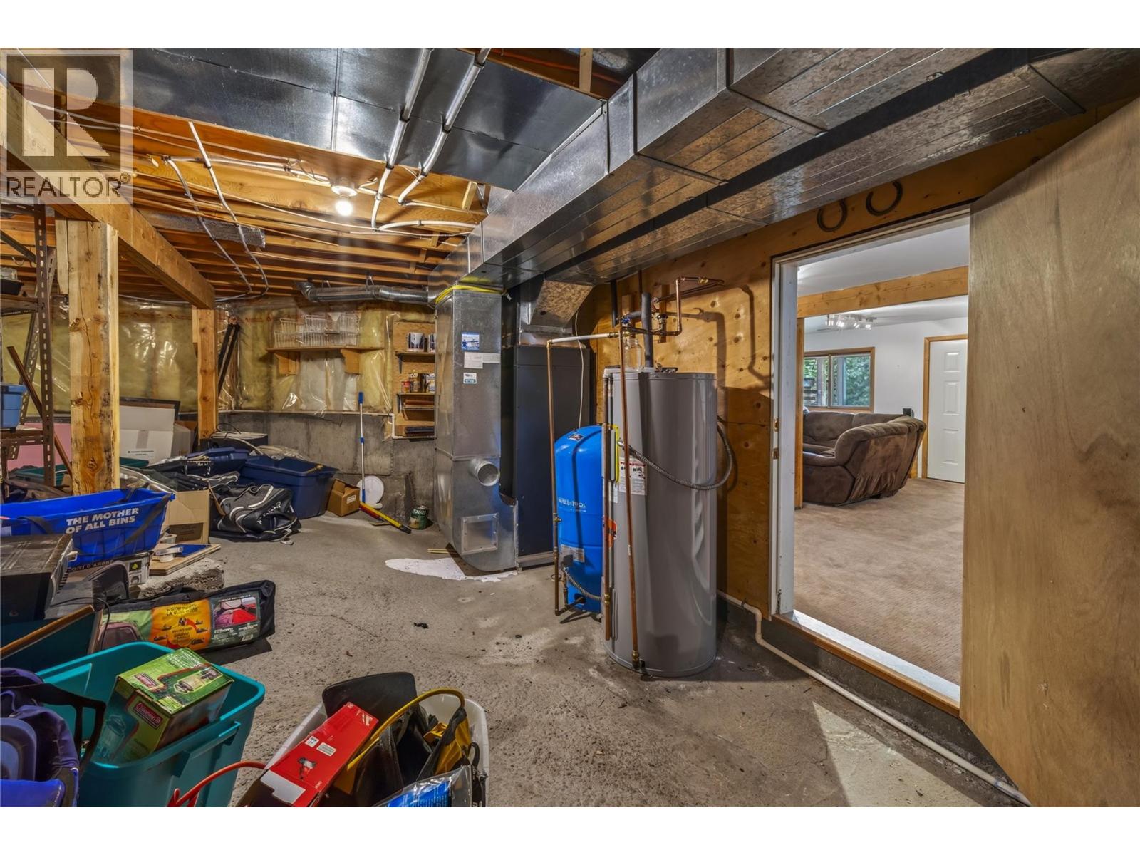 758 McMurray Road - 56