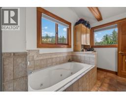 758 Mcmurray Road, Kaleden, BC V0X1N4 Photo 78