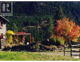 758 Mcmurray Road, Kaleden, BC V0X1N4 Photo 93