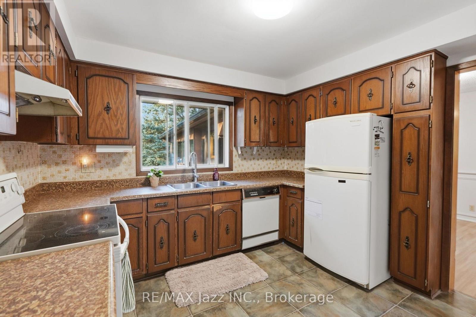 346 Conlin Road East, Oshawa, ON photo 18
