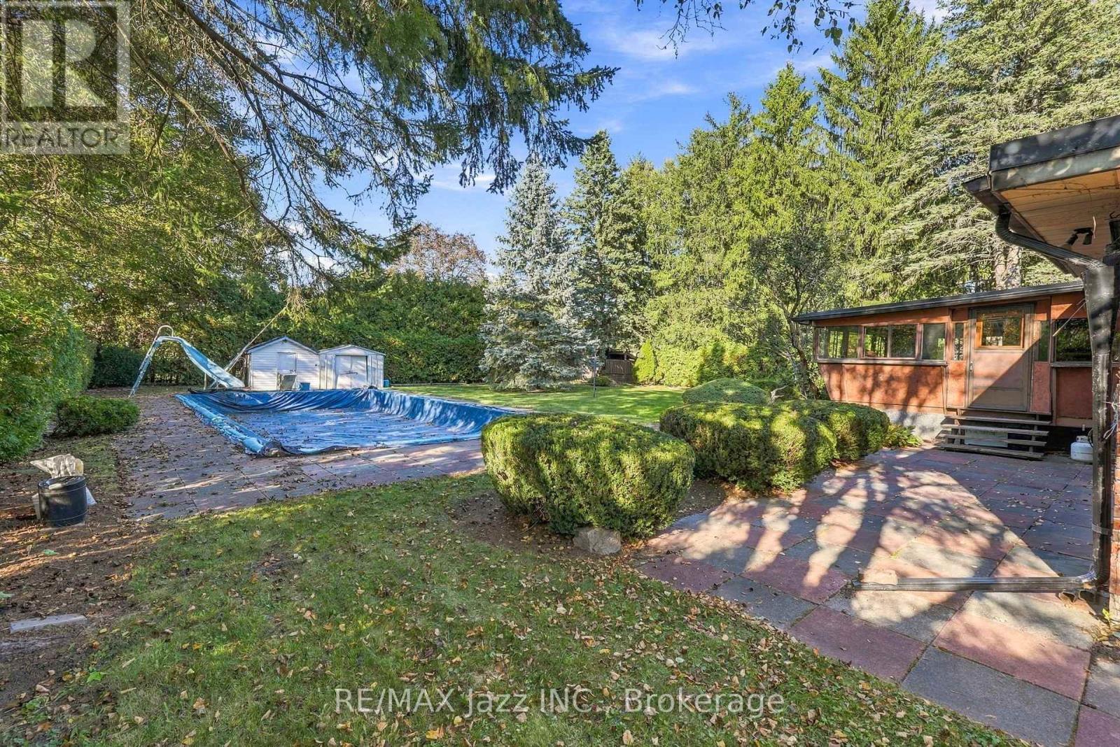 346 CONLIN ROAD E - 45