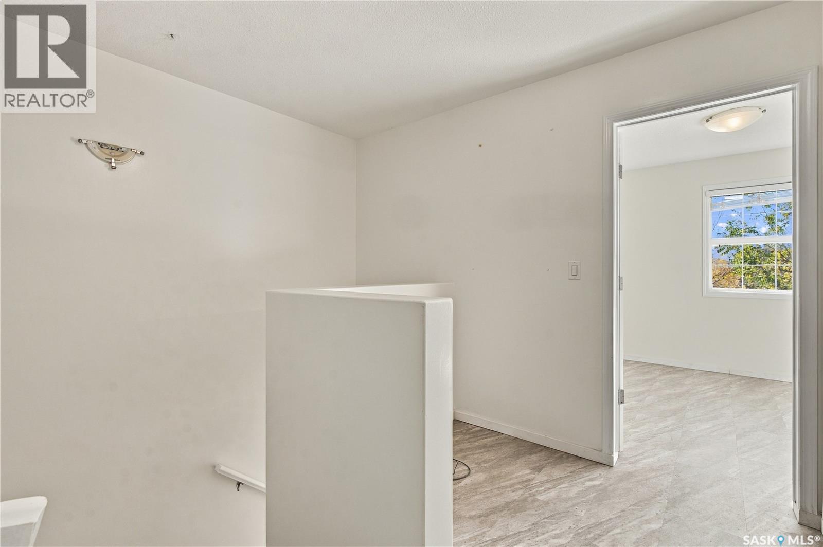 #46 4901 Child AVENUE - 24