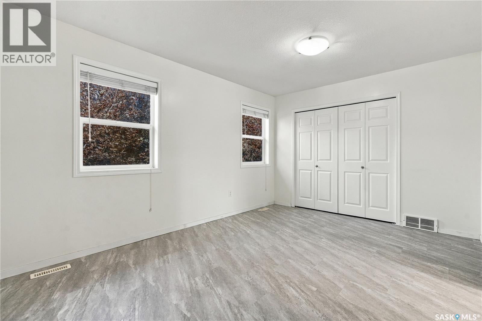#46 4901 Child AVENUE - 28
