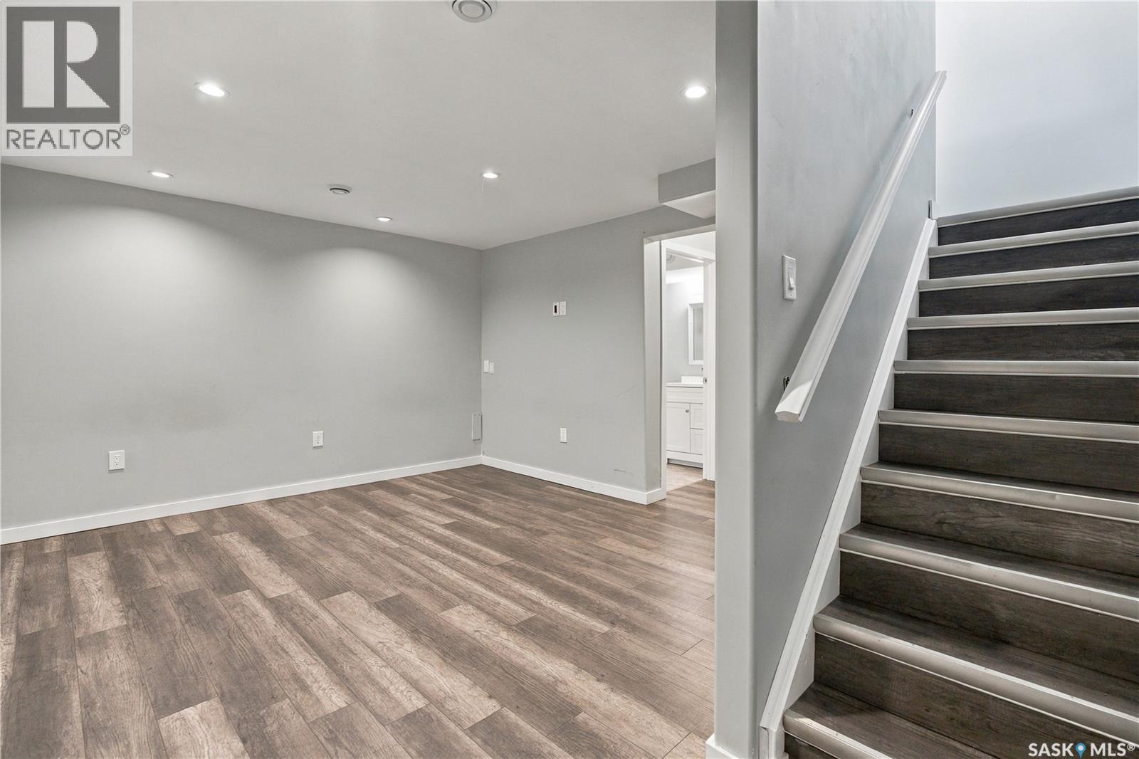 #46 4901 Child AVENUE - 32