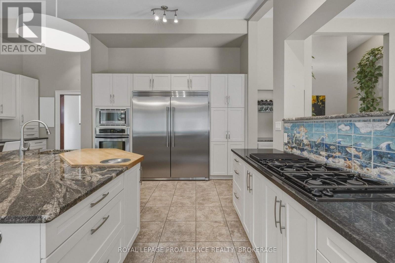 27 RIVERSIDE DRIVE - Image 11