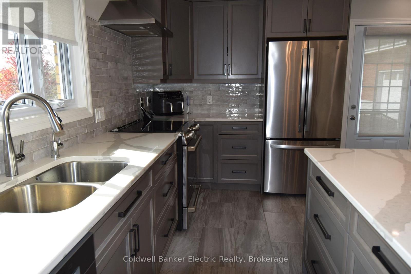 282 Gifford Drive, Douro-Dummer, ON photo 11